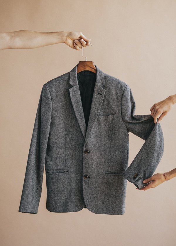 Quels types de blazers choisir pour une allure élégante en été ?
